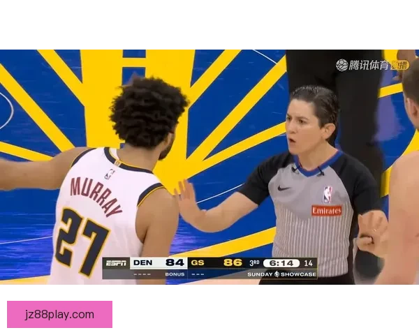 魔术主帅怒喷裁判连吃两次技术犯规被驱逐赛场爆发 魔术主帅怒喷裁判连吃两次技术犯规被驱逐赛场爆发